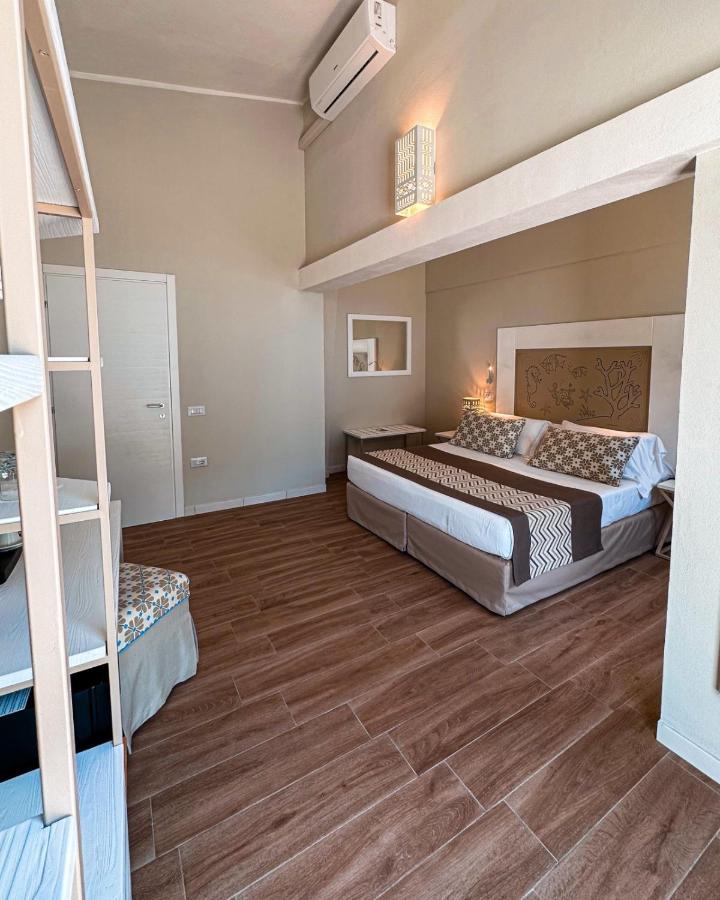 Hotel Lido Beach Phg オリスターノ エクステリア 写真